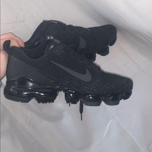 Nike Vapormax Flyknit All Black